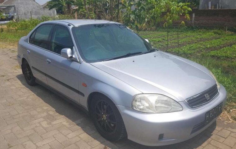 Jual Honda Civic 2000 harga murah di Jawa Timur