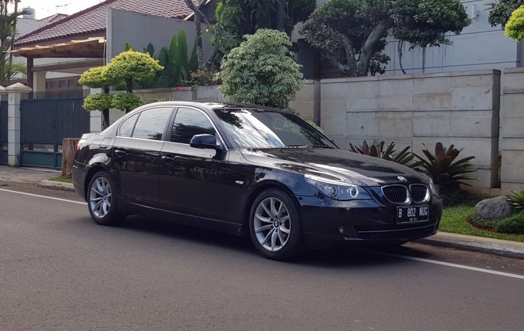 Jual cepat BMW 5 Series 523i 2010 di DKI Jakarta