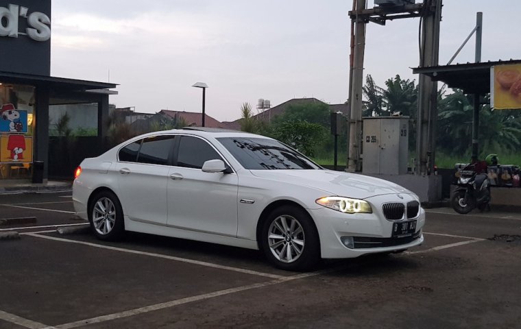 DKI Jakarta, dijual mobil BMW 5 Series 520i F10 2012 terawat