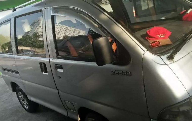 Jual mobil Daihatsu Zebra ZL 2003 bekas, Banten