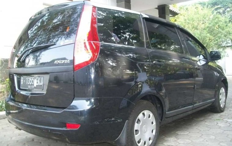 Jawa Barat, Proton Exora 2013 kondisi terawat