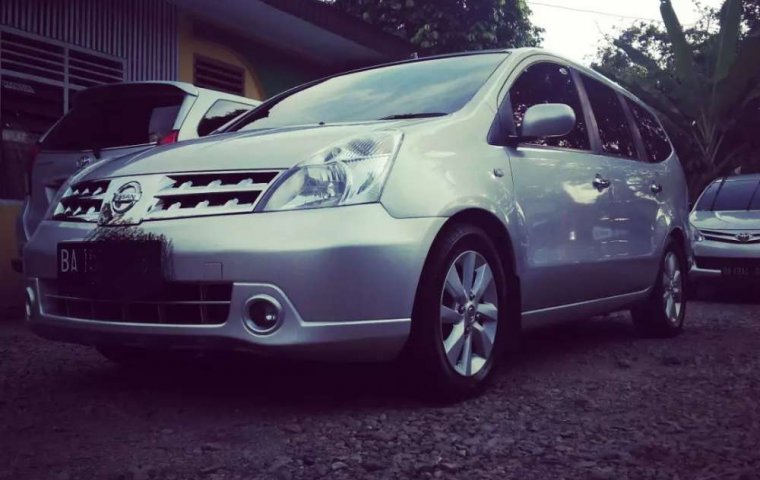 Mobil Nissan Grand Livina 2008 XV dijual, Sumatra Barat