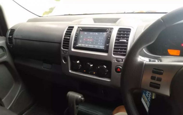 Jawa Barat, Nissan Navara 2012 kondisi terawat