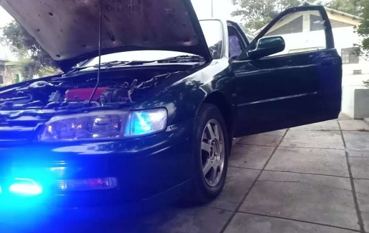 Mobil Honda Accord 1995 dijual, Jawa Tengah