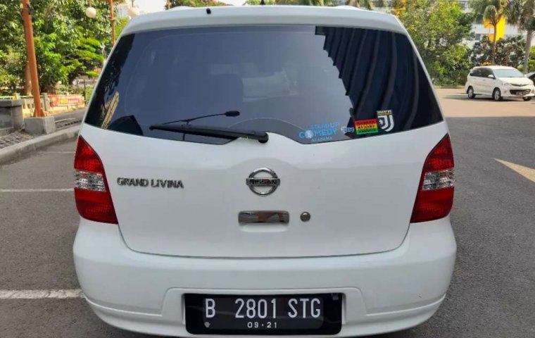 DKI Jakarta, Nissan Grand Livina 1.5 NA 2011 kondisi terawat