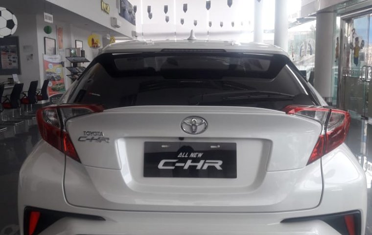 Promo Khusus Toyota C-HR 1.8 HV 2019 di DKI Jakarta