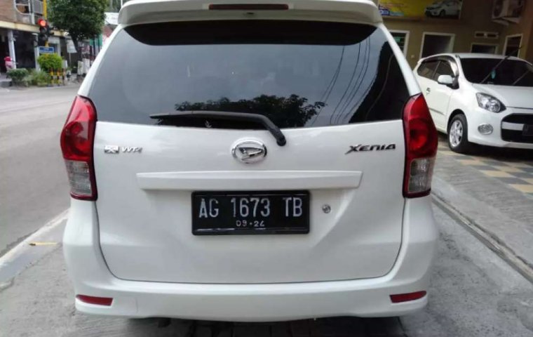 Mobil Daihatsu Xenia 2014 1.3 Manual terbaik di Jawa Timur