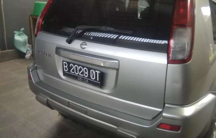 Jawa Barat, jual mobil Nissan X-Trail 2.0 2003 dengan harga terjangkau