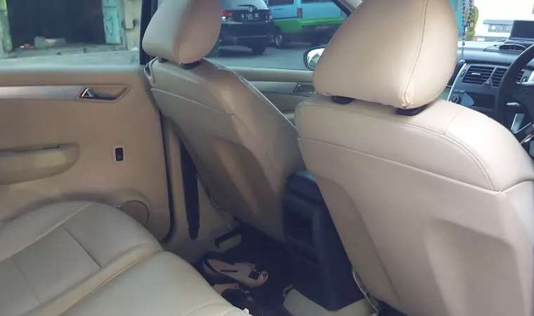 Mercedes-Benz B-CLass 2006 Jawa Timur dijual dengan harga termurah