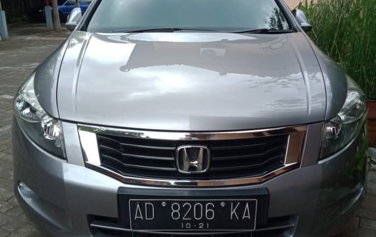 Jual mobil Honda Accord VTi-L 2008 dengan harga murah di DIY Yogyakarta