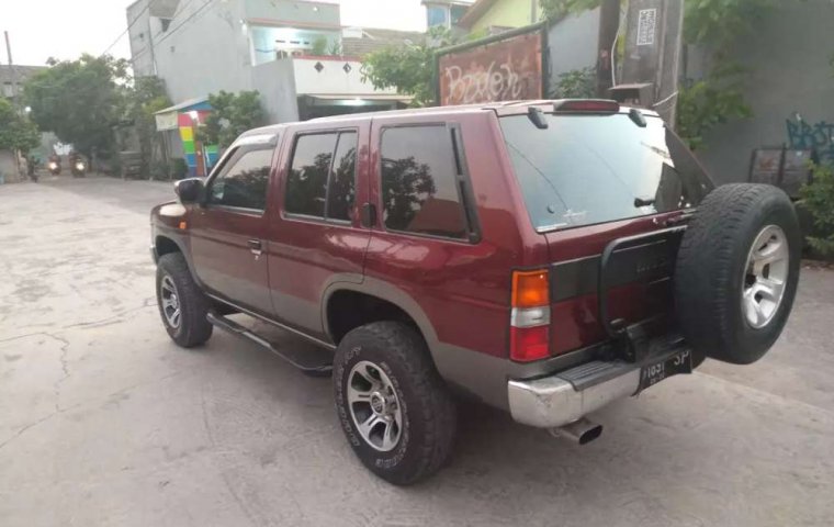 Jawa Barat, Nissan Terrano AJ Limited 1997 kondisi terawat