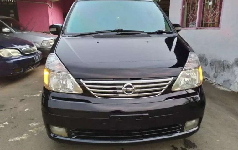 Jawa Barat, Nissan Serena Highway Star 2008 kondisi terawat