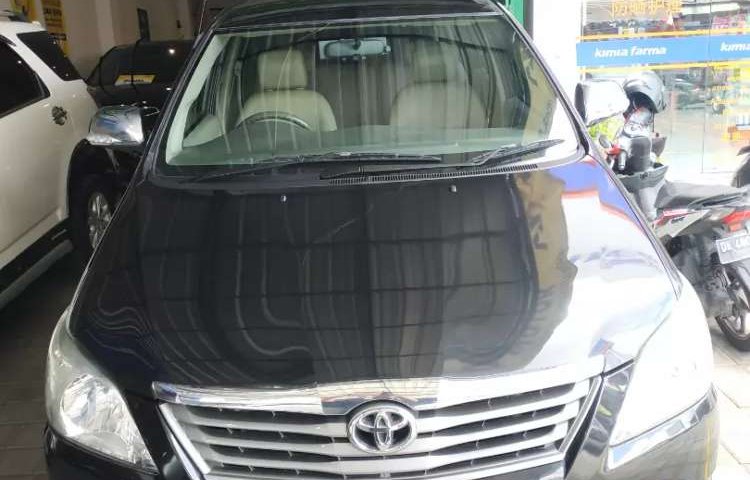 Mobil Toyota Kijang Innova 2012 2.5 G dijual, Bali