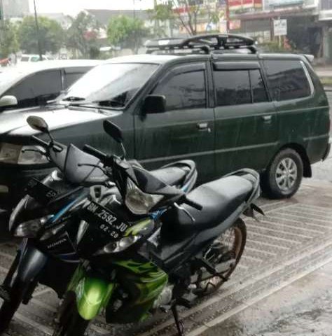 Jual Toyota Kijang LSX 2001 harga murah di Riau