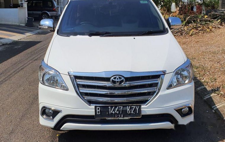 Mobil Toyota Kijang Innova 2014 G terbaik di Lampung