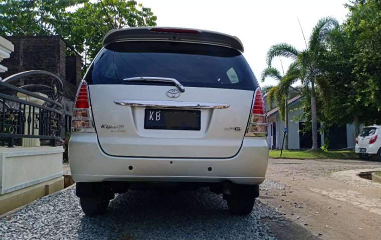 Jual Toyota Kijang Innova 2.0 G 2005 harga murah di Kalimantan Barat