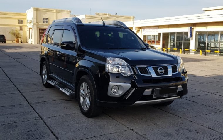 Jual mobil Nissan X-Trail 2.5 XT 2014 terawat di DKI Jakarta