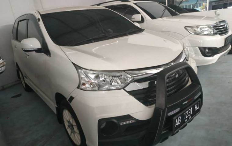 DIY Yogyakarta, dijual mobil Daihatsu Xenia R 2017 bekas