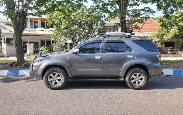 Mobil Toyota Fortuner 2008 G dijual, Jawa Timur