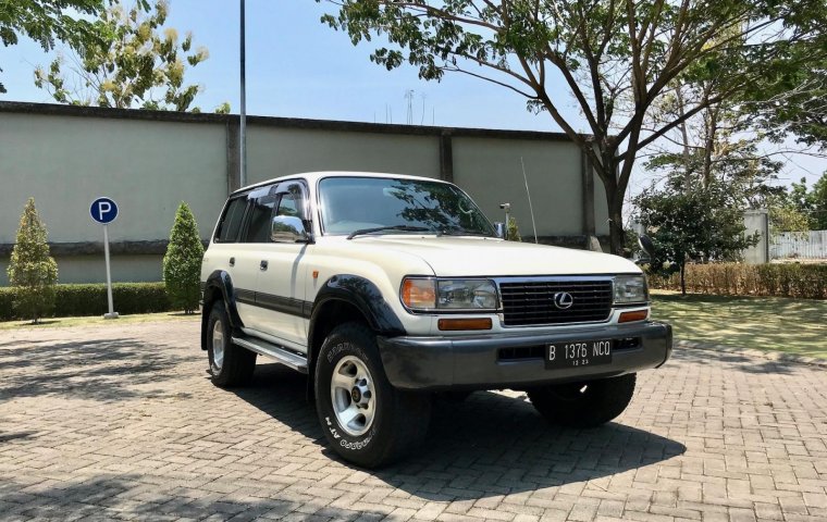 Dijual mobil bekas Toyota Land Cruise VX-R 1997, Jawa Timur