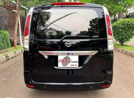 Dijual mobil Nissan Serena X 2013 murah di Banten