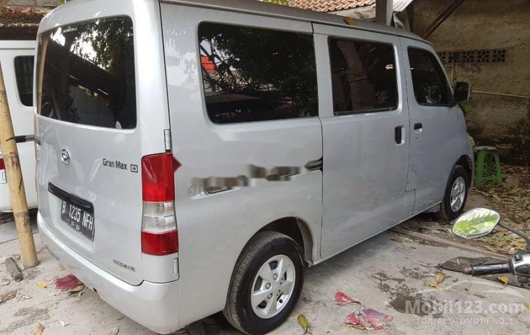 Banten, Daihatsu Gran Max D 2009 kondisi terawat