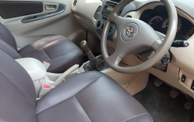 Jual mobil Toyota Kijang Innova 2.0 G 2009 bekas, Jawa Barat