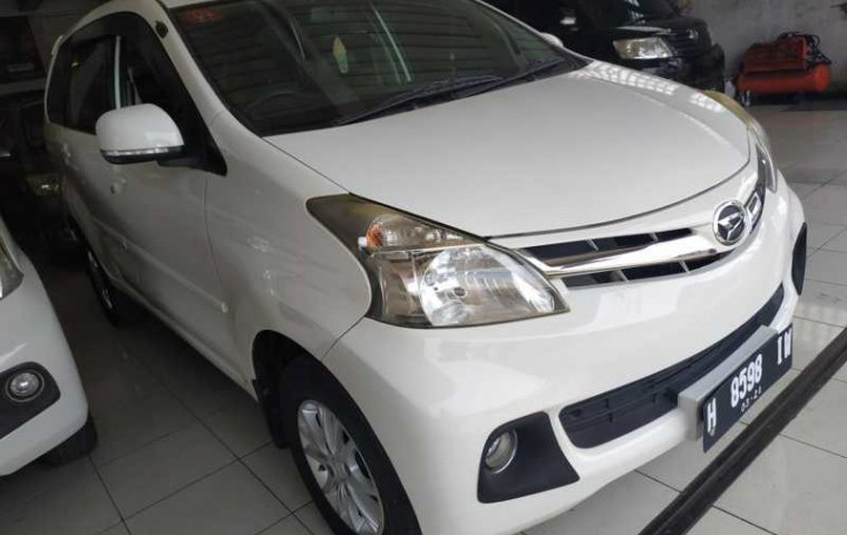 Jual mobil Daihatsu Xenia R DLX 2013 murah di Jawa Tengah