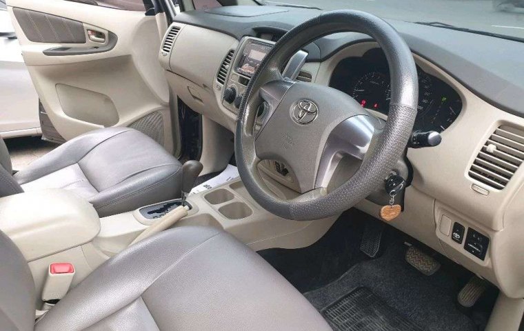 Jual Toyota Kijang Innova 2.0 G 2014 harga murah di Sumatra Utara