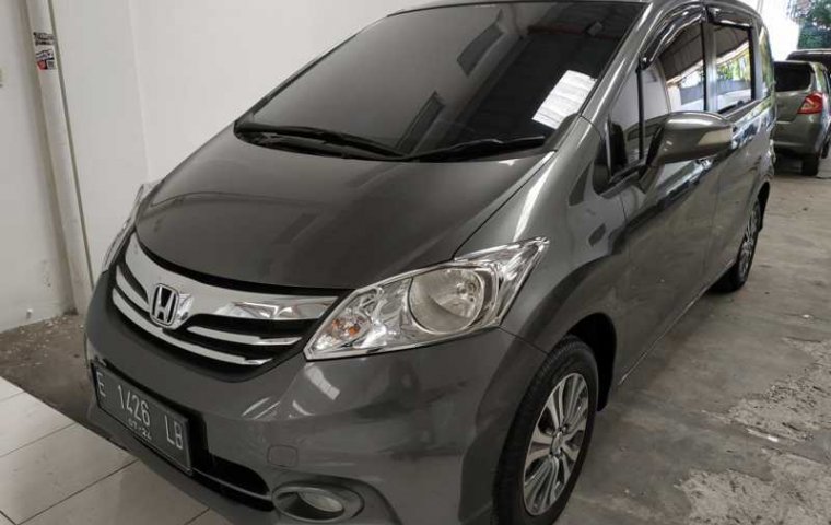 Jual mobil Honda Freed PSD 2014 bekas di DIY Yogyakarta