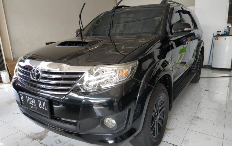 Mobil bekas Toyota Fortuner G 4x4 VNT 2014 dijual, Jawa Barat 