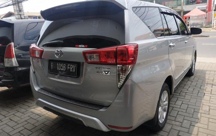 Jual mobil Toyota Kijang Innova 2.0 G AT 2016 terawat di Jawa Barat 