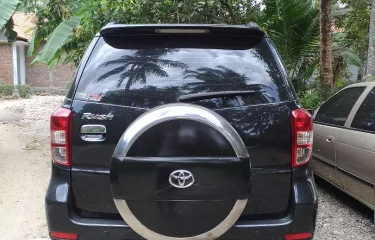 Jawa Tengah, Toyota Rush S 2007 kondisi terawat