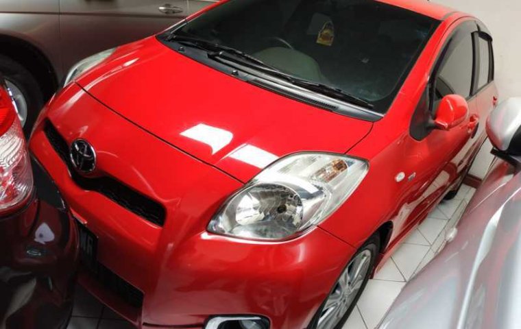 Jual mobil Toyota Yaris E 2012 terawat di DIY Yogyakarta