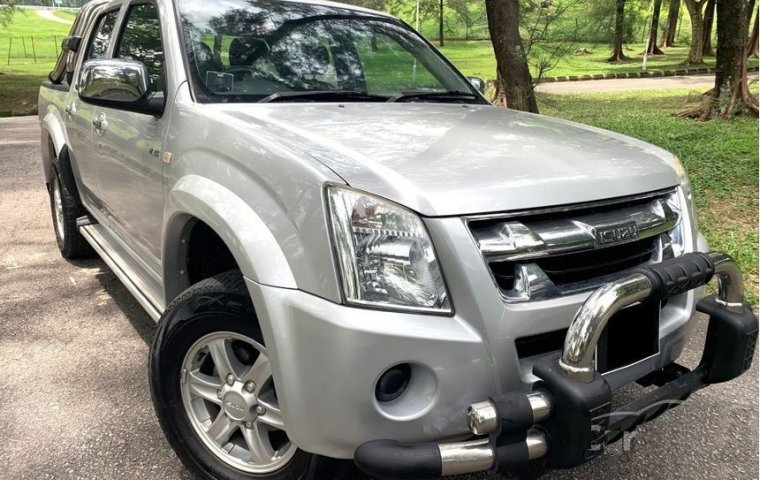 Jual mobil Isuzu D-Max Double Cab 2010 murah di Jawa Barat