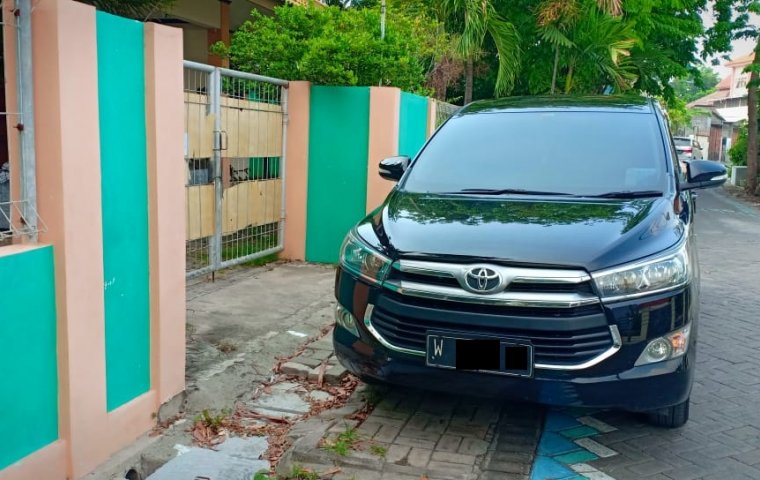  Dijual cepat mobil Toyota Kijang Innova Reborn 2.0 V 2016, Jawa Timur