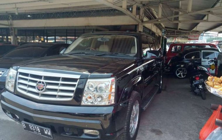 Mobil Cadillac Escalade 2015 dijual, DKI Jakarta