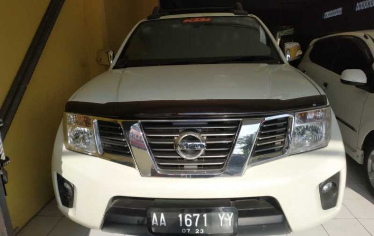 Jual mobil Nissan Navara 2.5 2012 murah di DIY Yogyakarta