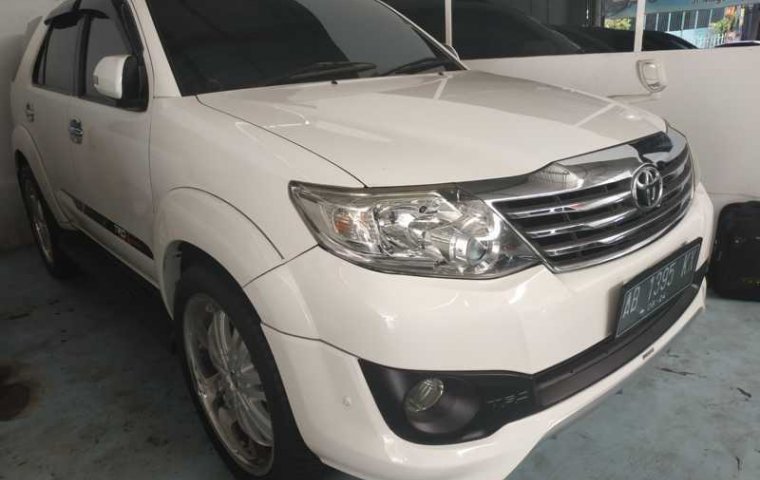 Jual mobil Toyota Fortuner TRD 2012 dengan harga murah di DIY Yogyakarta