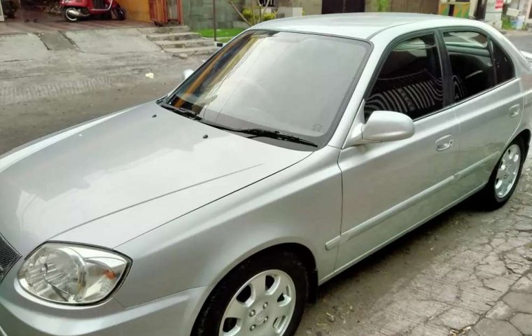 Hyundai Avega 2007 Jawa Timur dijual dengan harga termurah