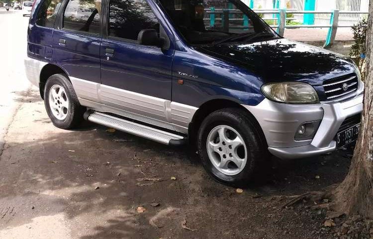 Jual cepat Daihatsu Taruna CSX 2002 di Jawa Timur