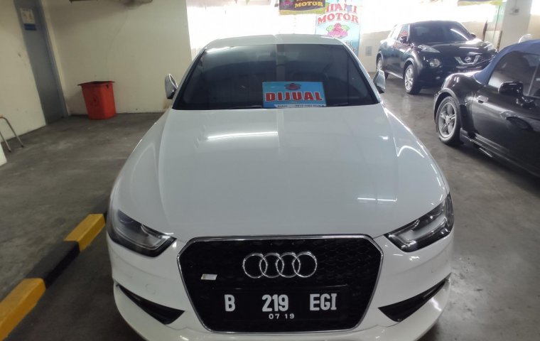 Jual mobil Audi S4 2.0 Sedan 2013 bekas di DKI Jakarta