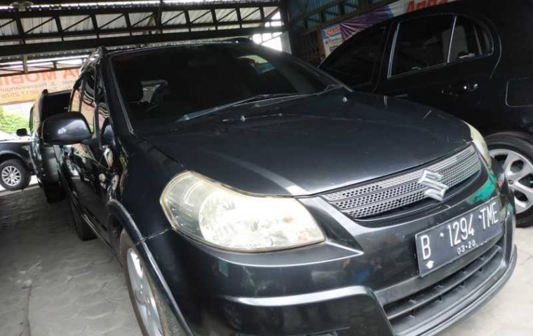 Jual mobil Suzuki SX4 X-Over 2008 dengan harga murah di DIY Yogyakarta