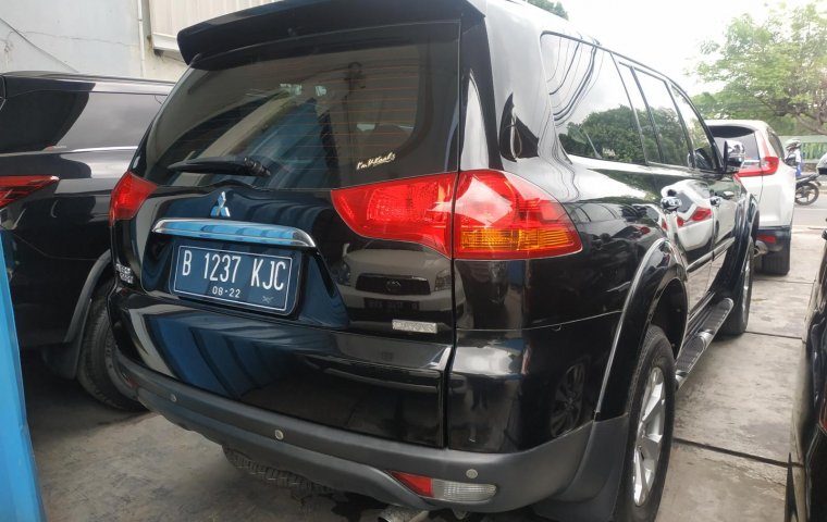 Dijual mobil bekas Mitsubishi Pajero Sport Dakar 4x2 AT Diesel 2012,  Jawa Barat 