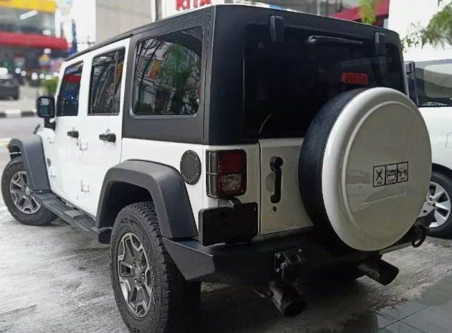 Mobil Jeep Wrangler Rubicon 2013 dijual, DKI Jakarta