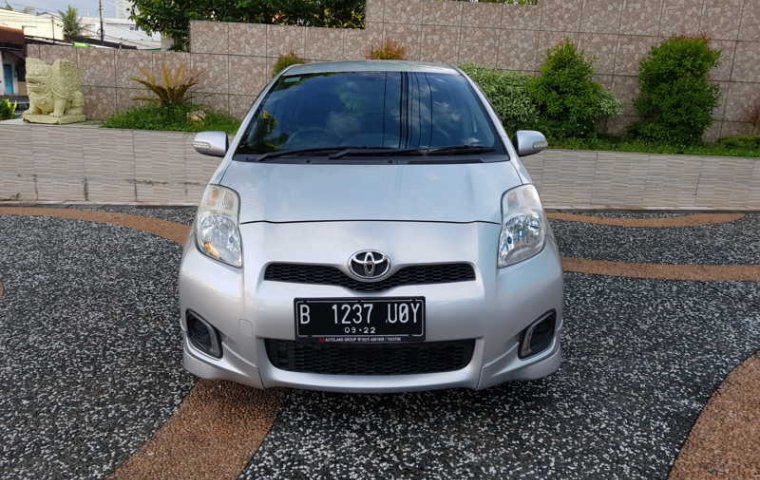 Jual mobil Toyota Yaris E 2012 dengan harga murah di DIY Yogyakarta