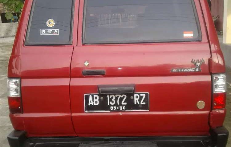 DIY Yogyakarta, Toyota Kijang Grand Extra 1995 kondisi terawat