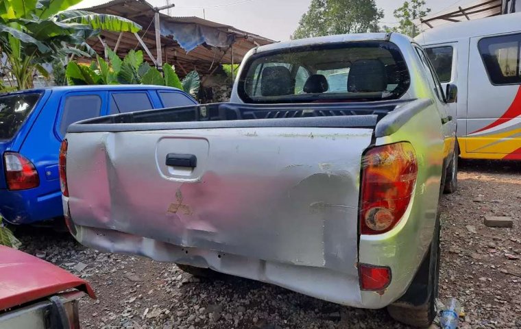 Jual Mitsubishi Triton 2014 harga murah di DKI Jakarta