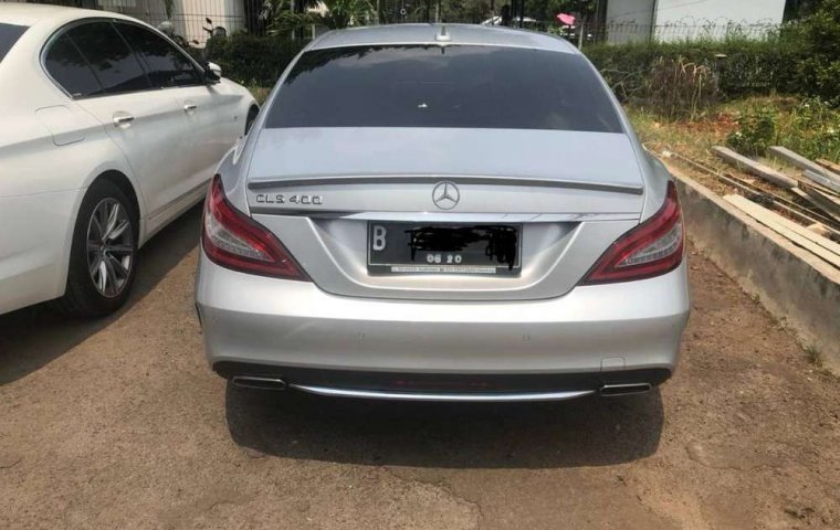 Mercedes-Benz CLS 2014 DKI Jakarta dijual dengan harga termurah