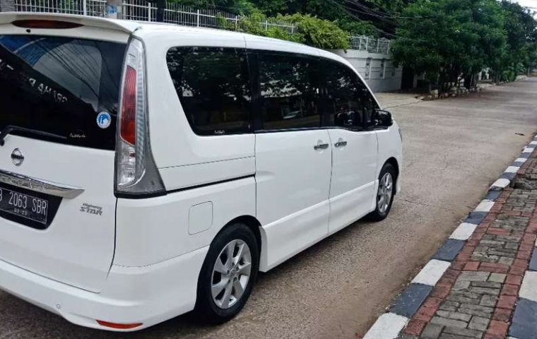 Dijual mobil bekas Nissan Serena Highway Star, DKI Jakarta 